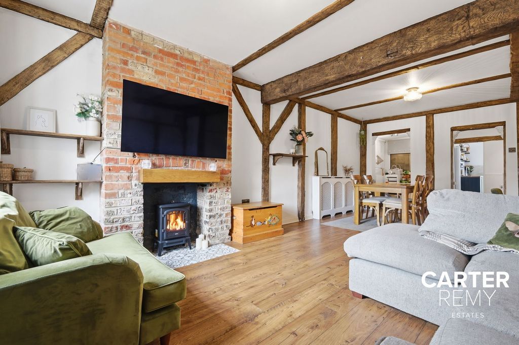 Property photo 2 of 22