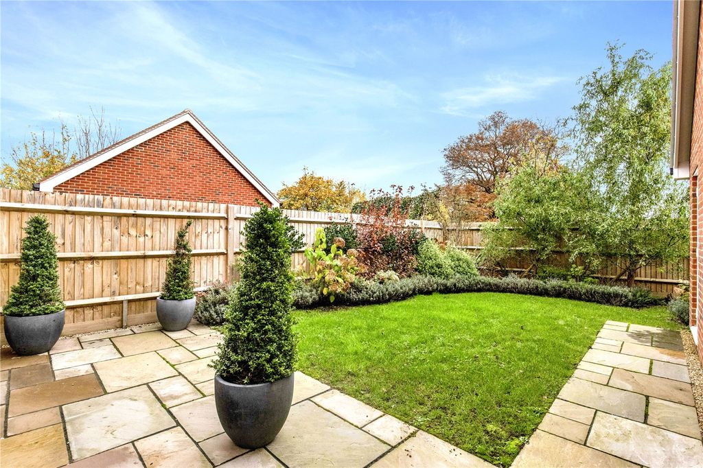 Property photo 2 of 10 Previous Showhome