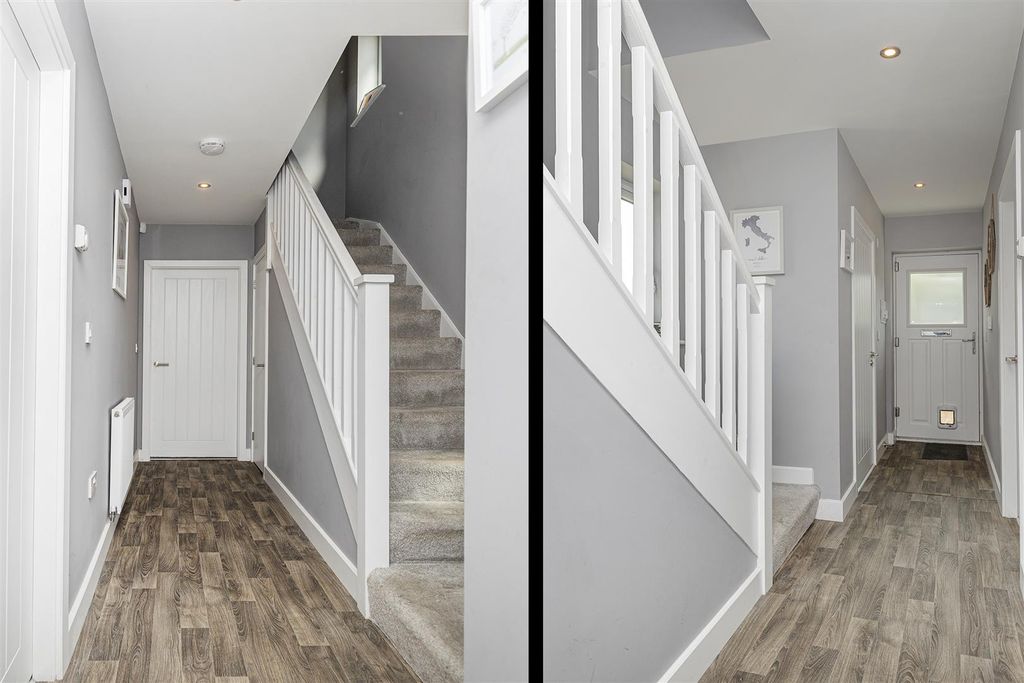 Property photo 2 of 37 Entrance Hallway