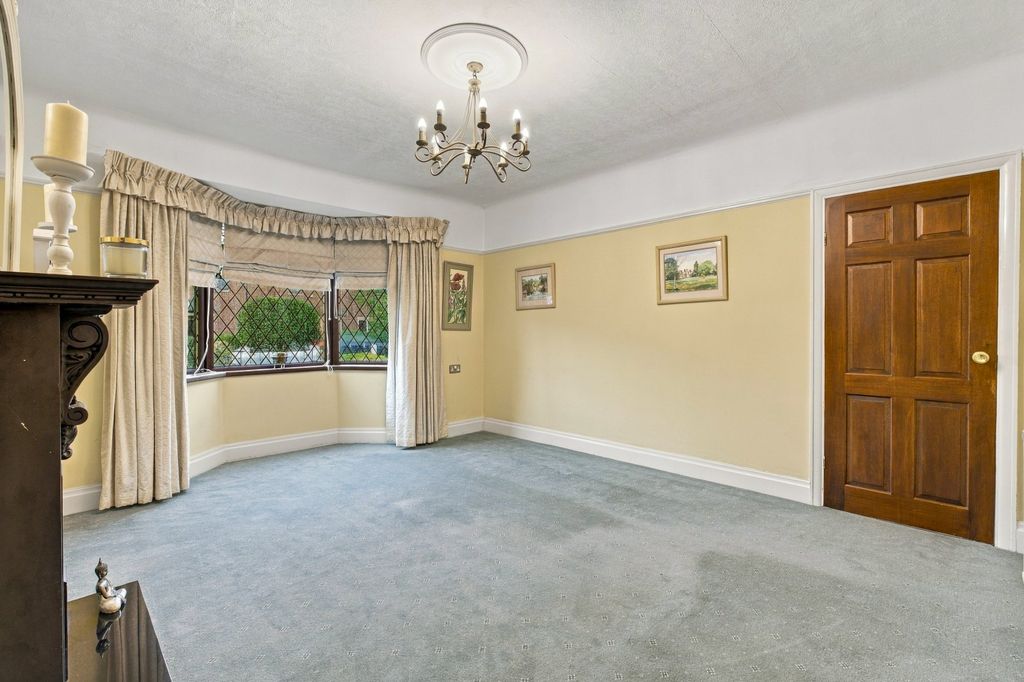 Property photo 3 of 19 Picture No. 11
