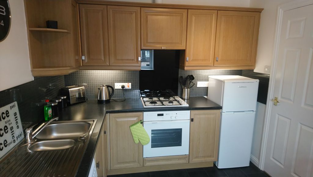 Property photo 3 of 14 Photo 3