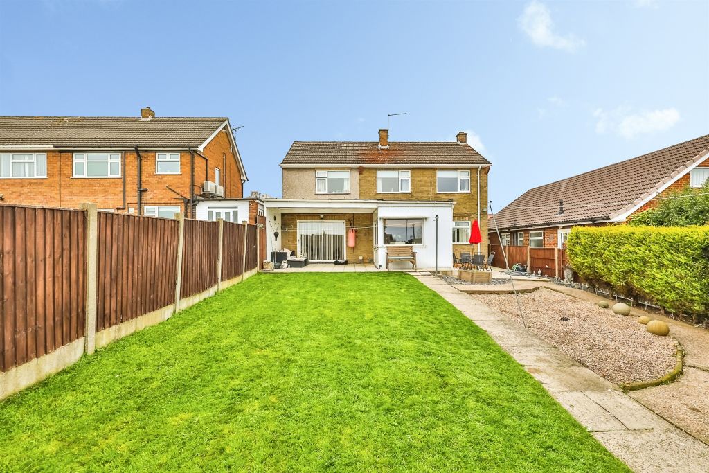 Property photo 2 of 21