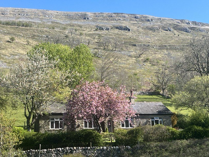 Property photo 1 of 31 External