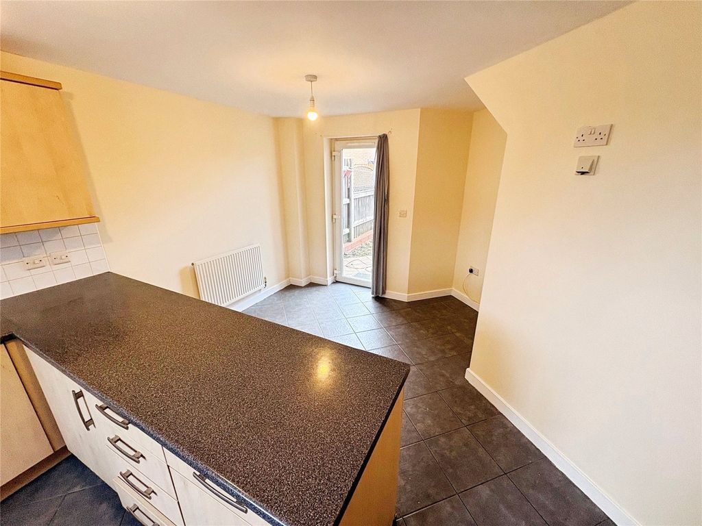 Property photo 2 of 13 Dining/Kitchen