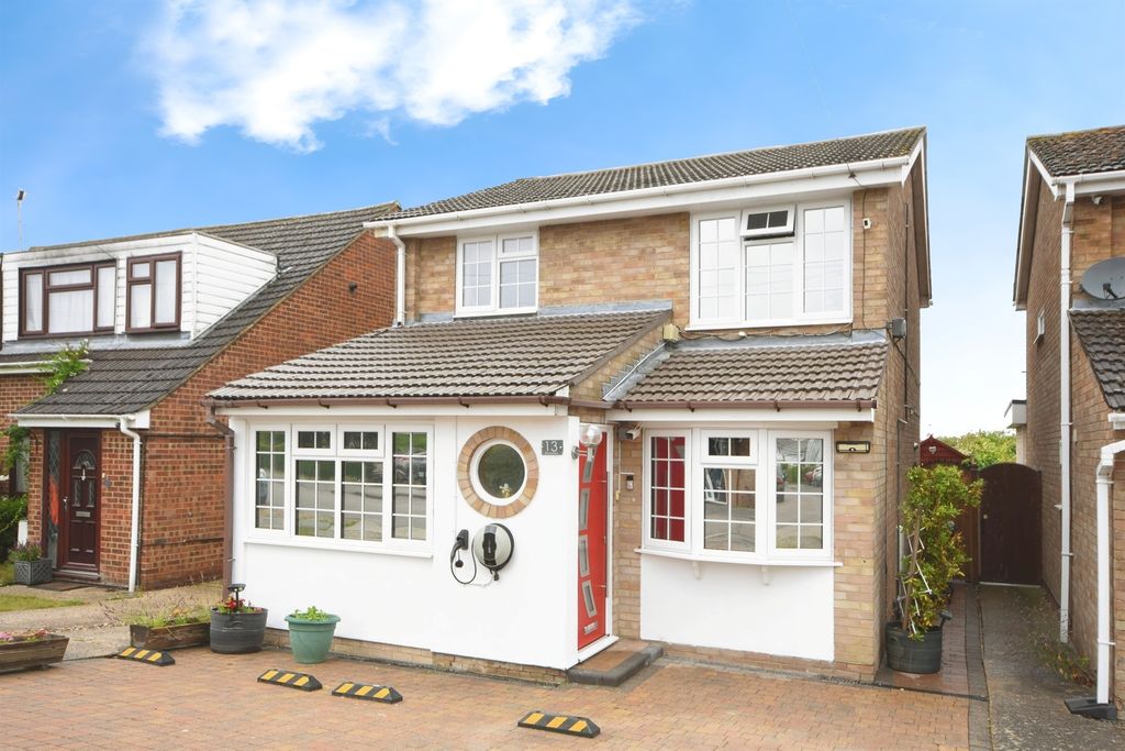 Property photo 1 of 18