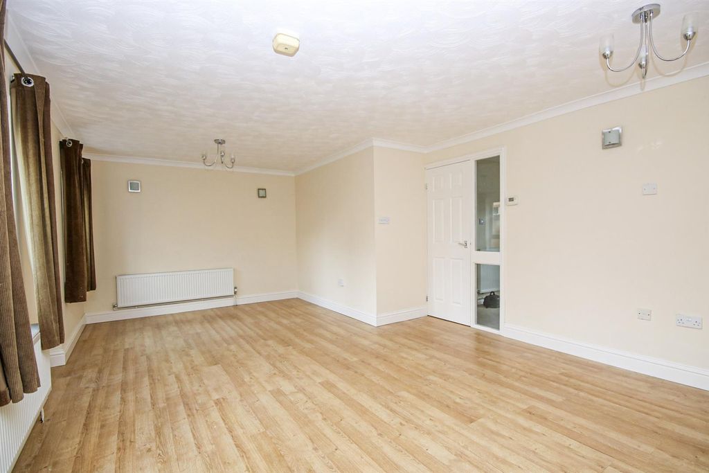 Property photo 2 of 14 6-Img_9538.Jpg