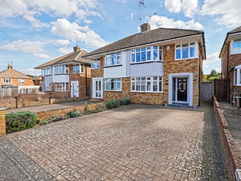 Property photo 1 of 20 5393213