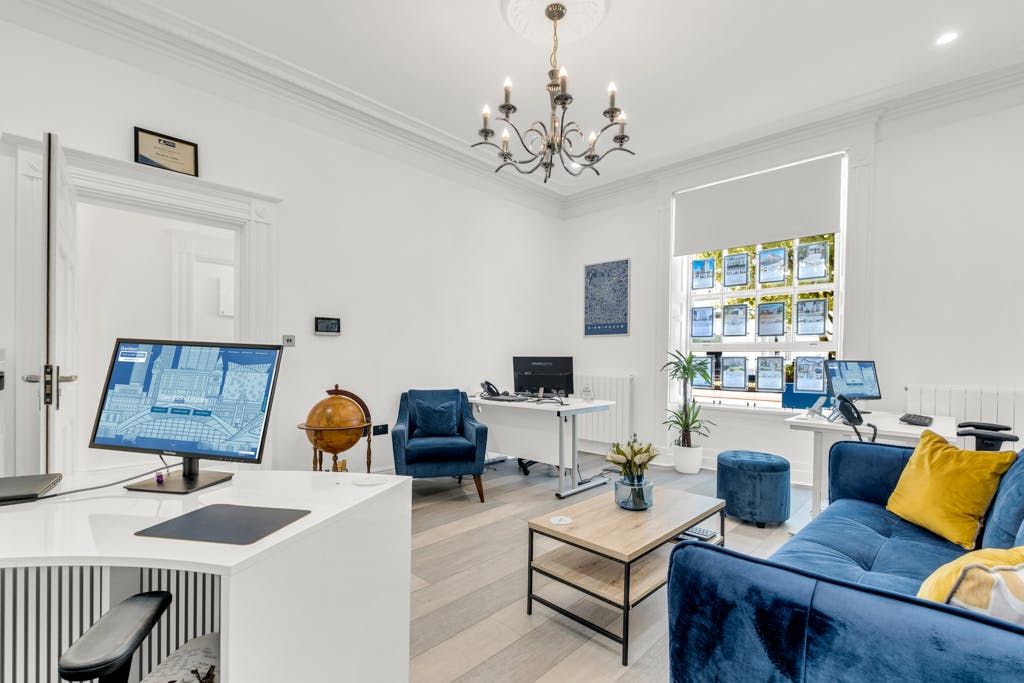 Property photo 3 of 22 Small Size9.Jpg