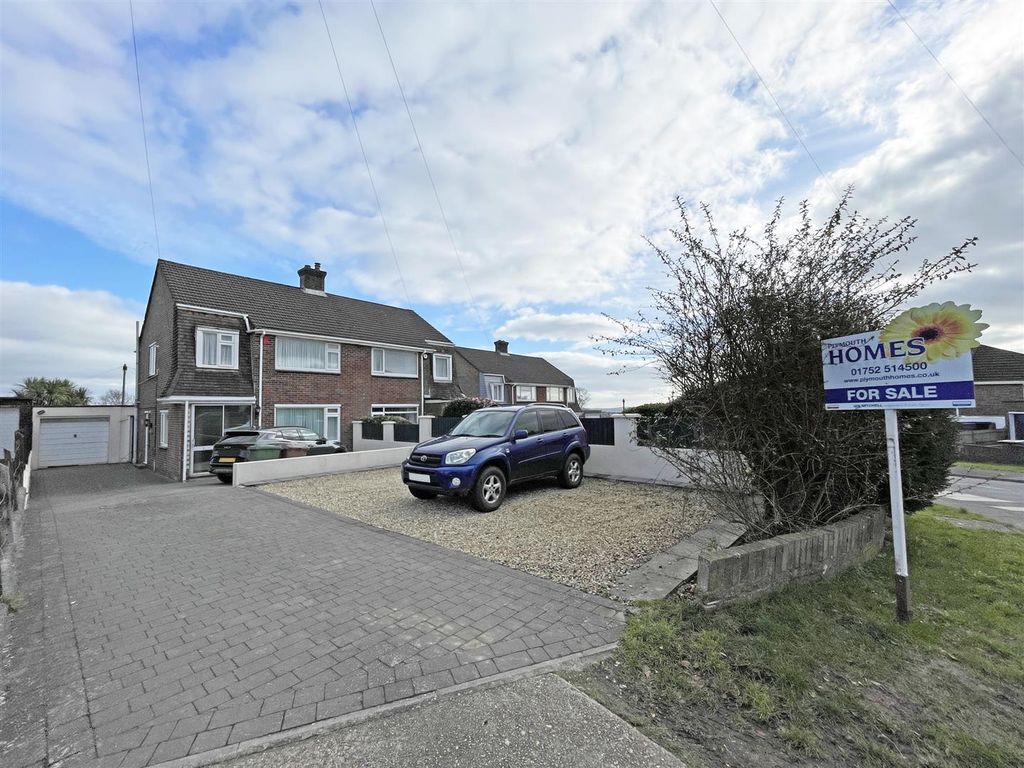 Property photo 1 of 16 Moreton Avenue - New Front Shot 2.Jpg