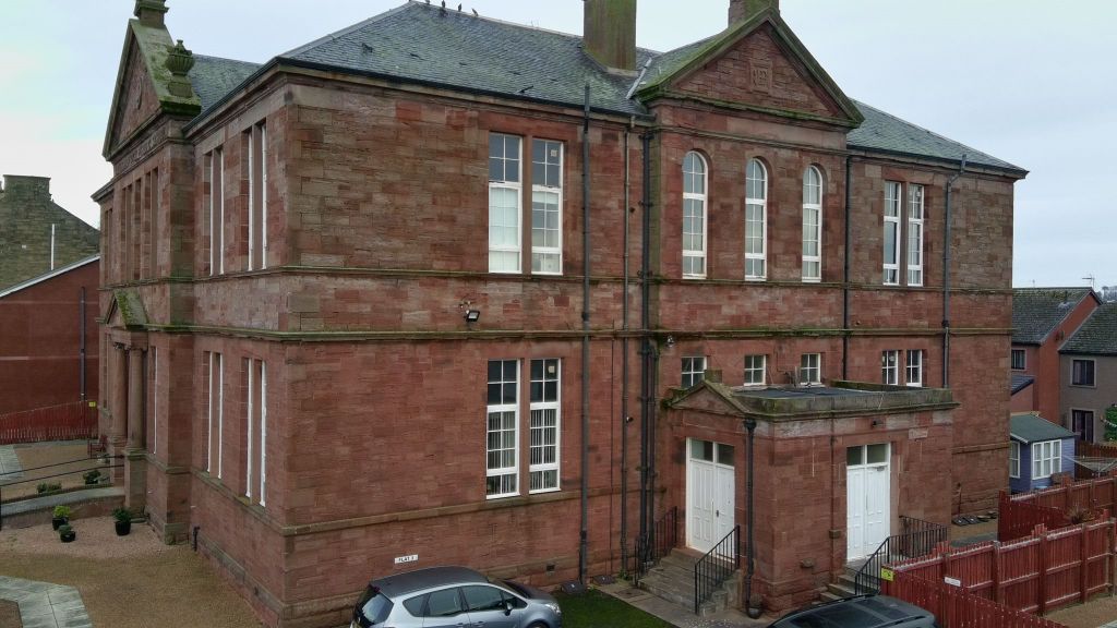 Property photo 2 of 16 Img-20251215-Wa0038