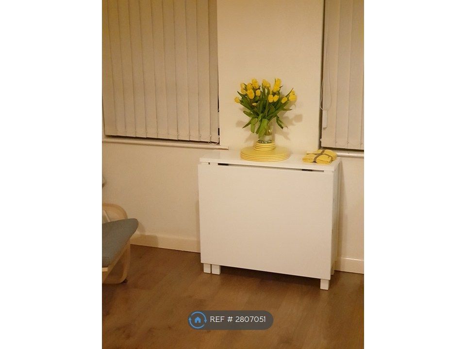 Property photo 1 of 35