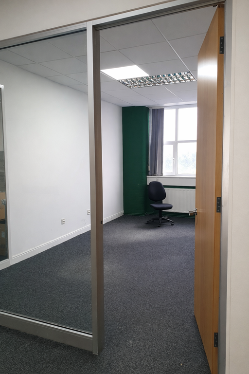 Property photo 3 of 4