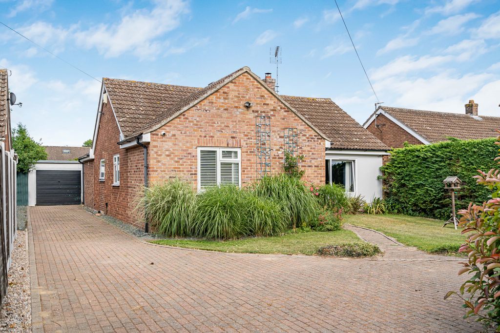 Property photo 1 of 28 3786066