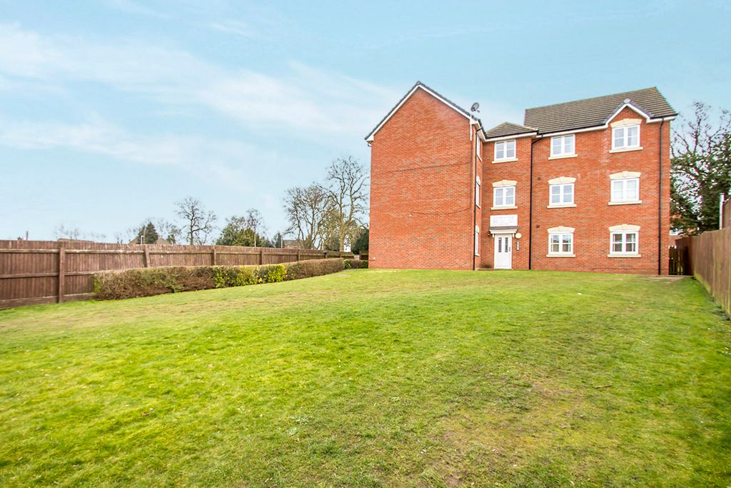 Property photo 1 of 7 Elizabeth Court