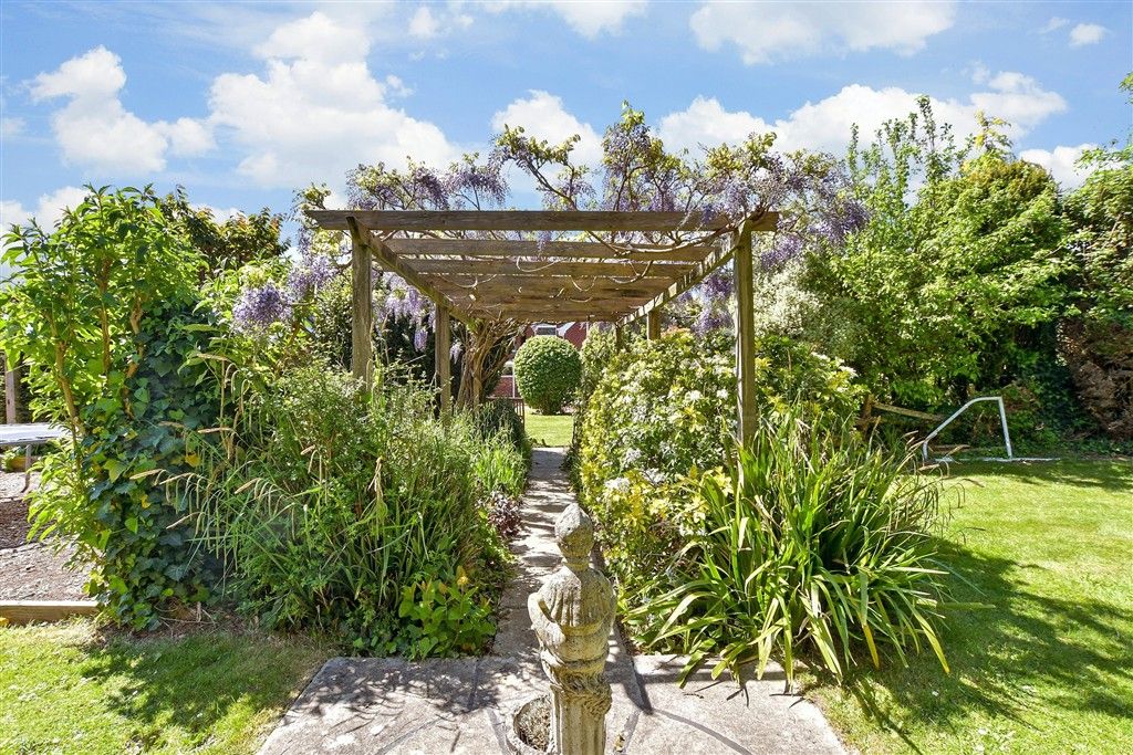 Property photo 1 of 19 External Lifestyle Photograph