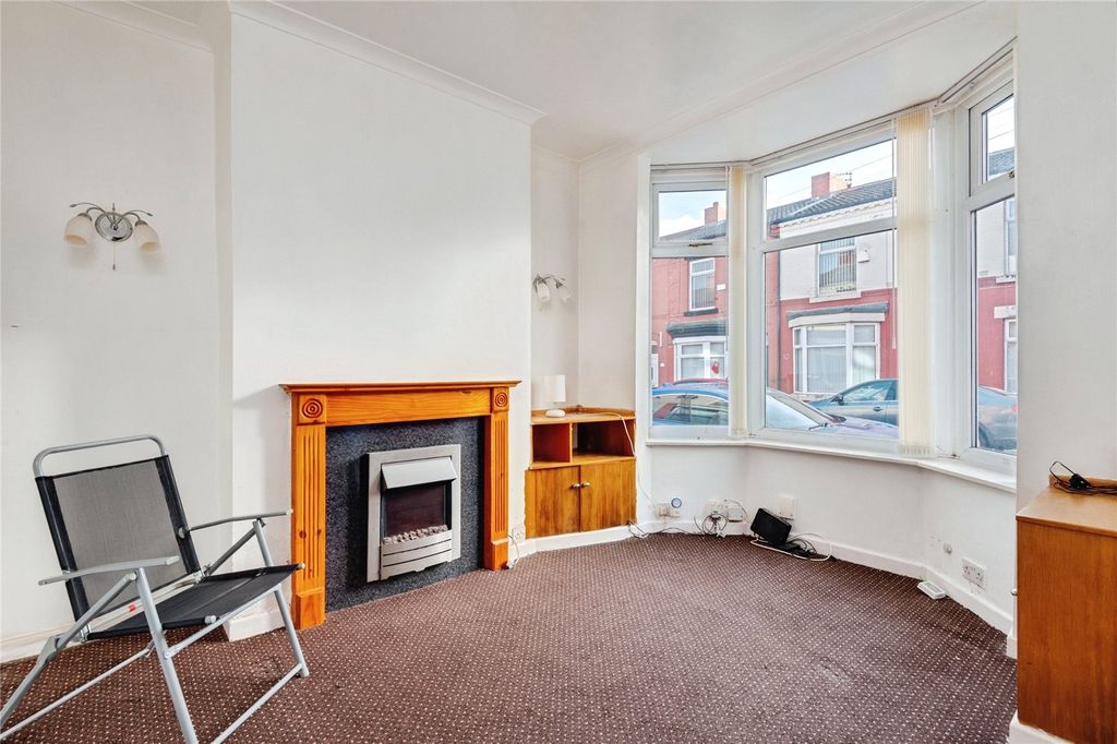 Property photo 2 of 14 Picture No. 10