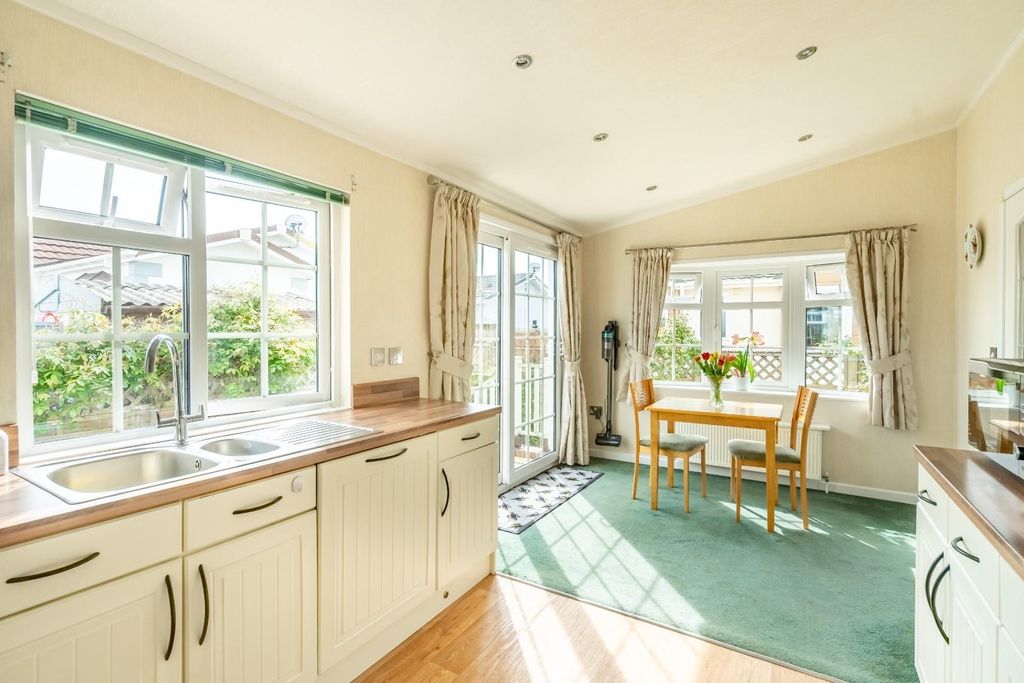 Property photo 3 of 18 18Sd-8.Jpg