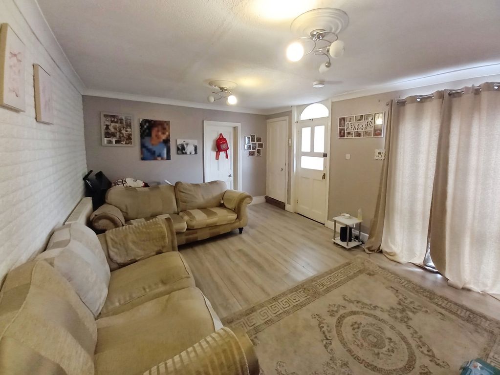 Property photo 2 of 24 Ground Floor Lounge