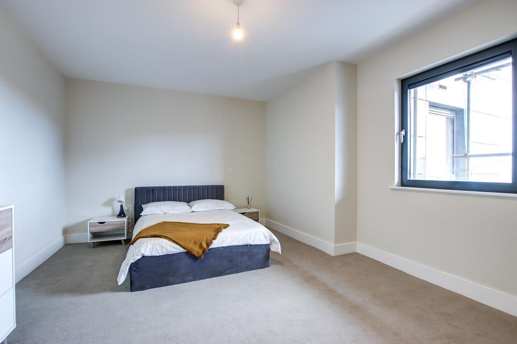 Property photo 1 of 5 Img_2261_2_3_4_5.Jpg