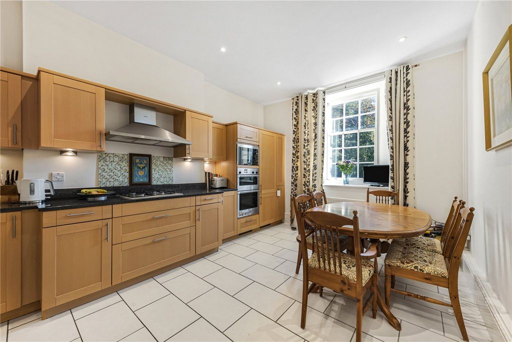 Property photo 2 of 21 Picture No. 86