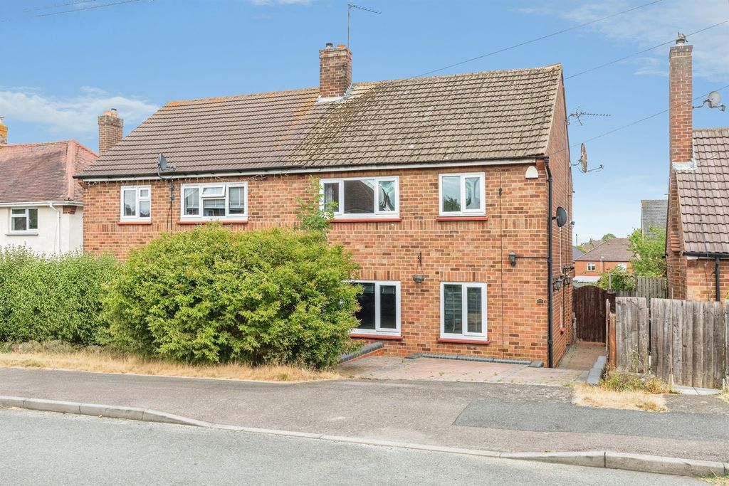 Property photo 1 of 19