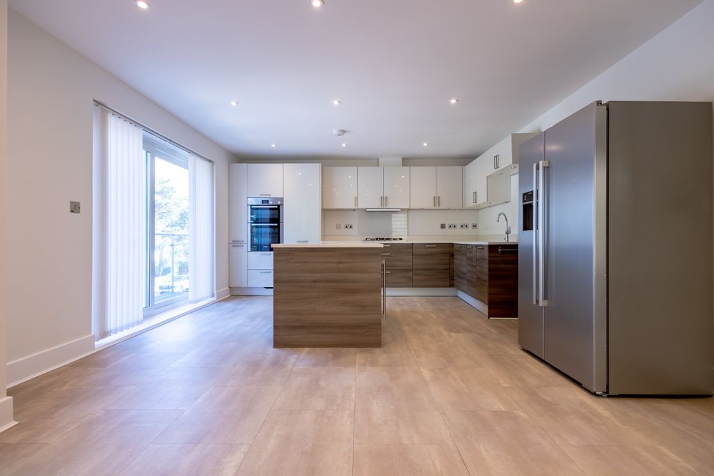 Property photo 2 of 20 R6M_6605-Hdr