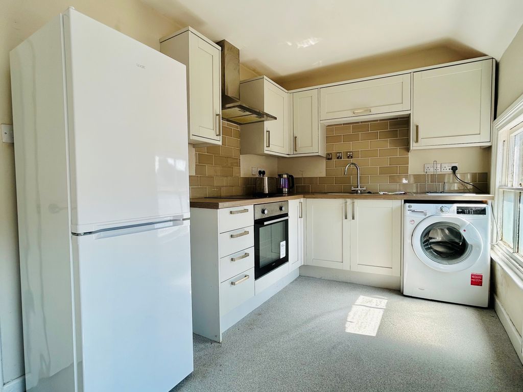 Property photo 1 of 5 Kitchen
