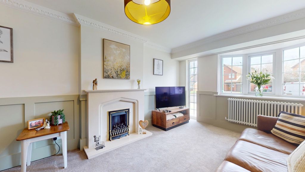 Property photo 1 of 37 4676372