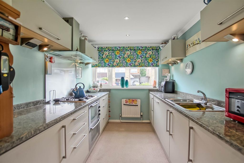 Property photo 3 of 13 Img_5047.Jpg
