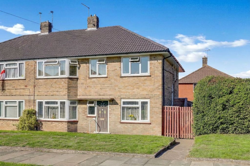 Property photo 1 of 11