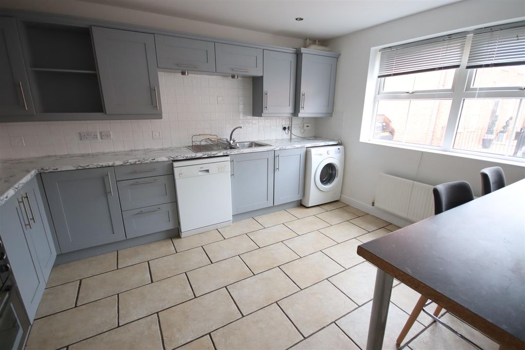 Property photo 3 of 23 Img_4851.Jpg