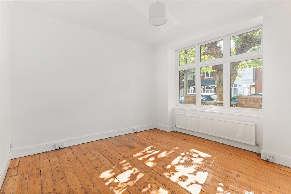 Property photo 2 of 12 Reception Room