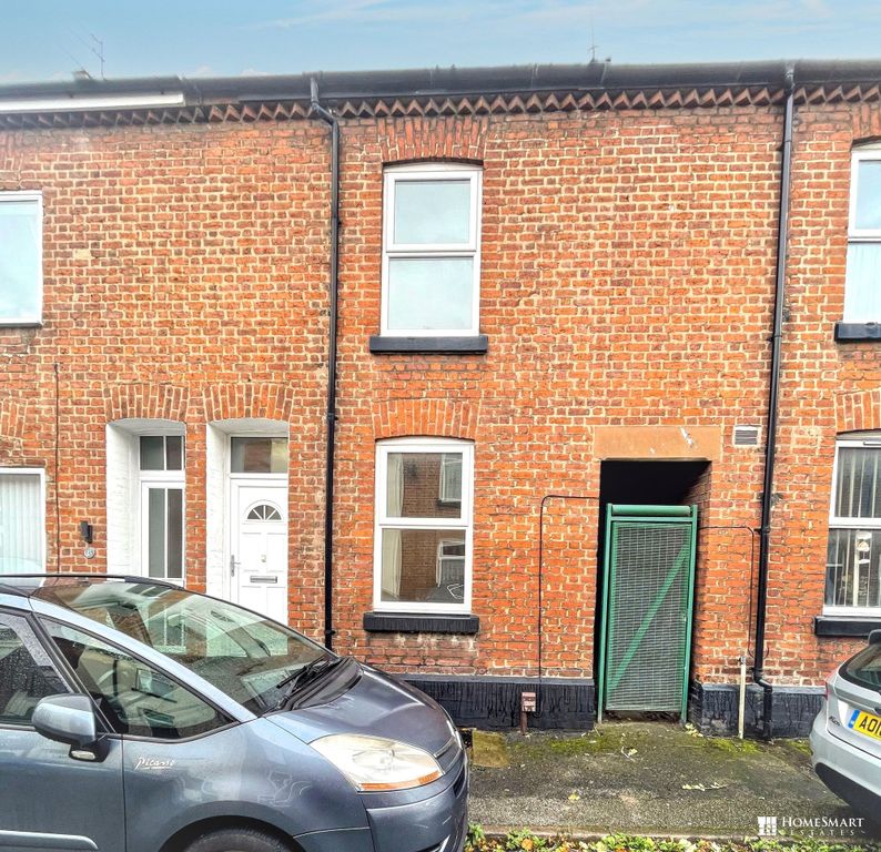 Property photo 1 of 11 Front