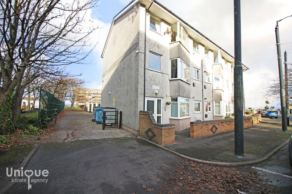 Additional image 10 of 2 bed flat for saleLyndale Court, Bold Street, Fleetwood FY7