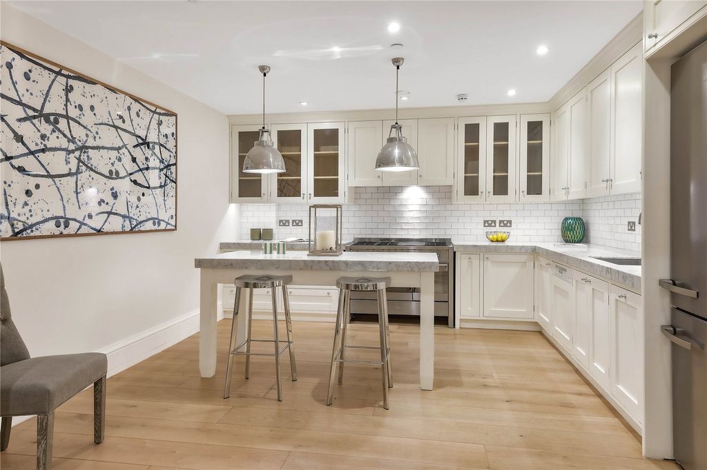 Property photo 3 of 10 Picture No. 28