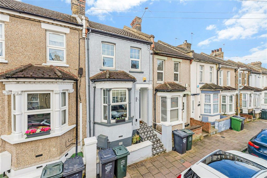 Property photo 1 of 9 External W