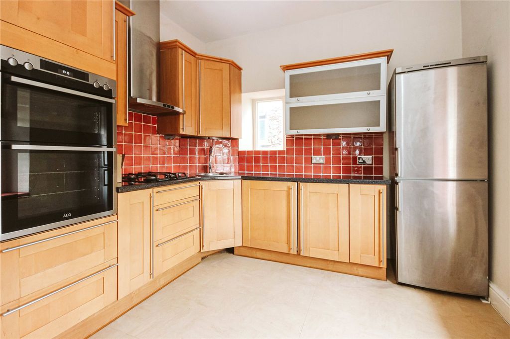 Property photo 2 of 13 Picture No. 04