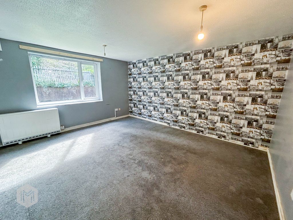 Property photo 2 of 12 Picture No. 04