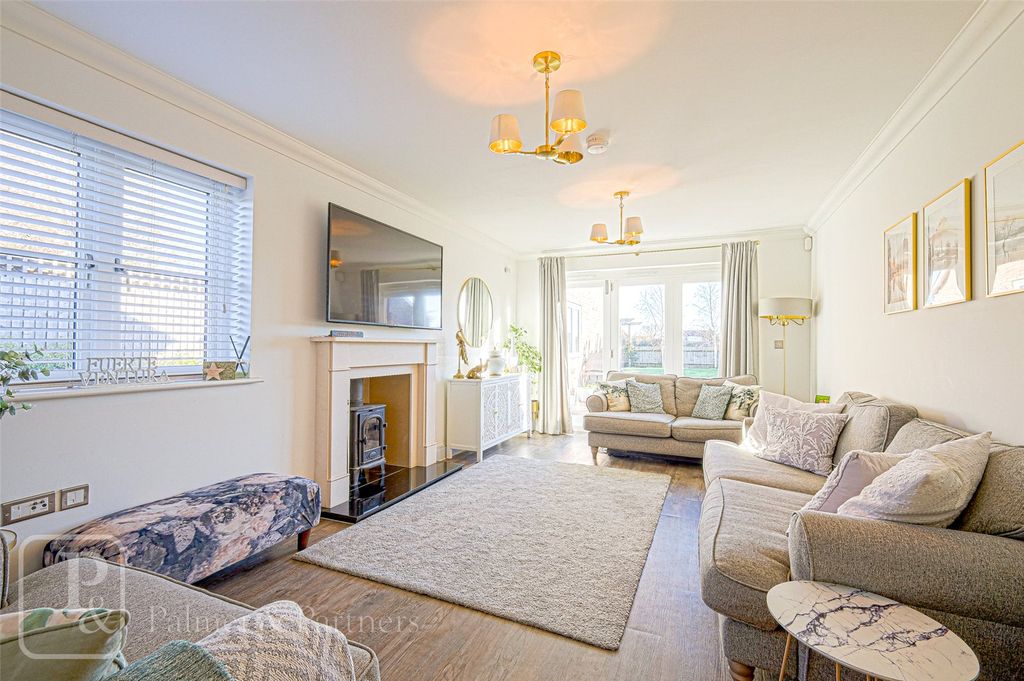 Property photo 2 of 20 Reception Room