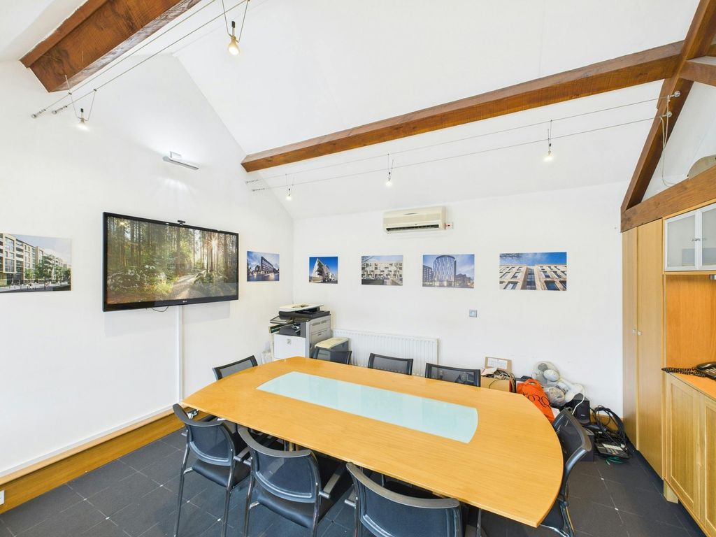 Property photo 3 of 6 Cam05222G0-Pr0074-Still001.Jpg