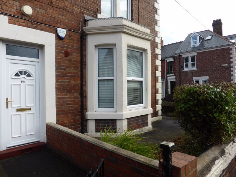 Property photo 1 of 11 Photo 8