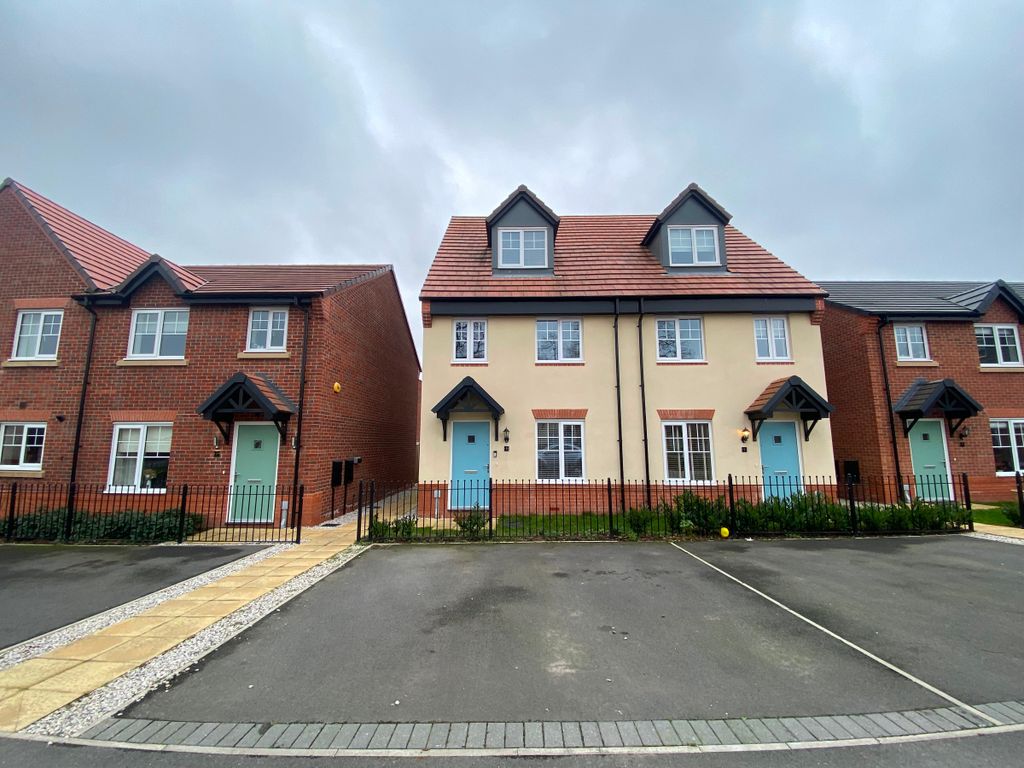 Property photo 1 of 27