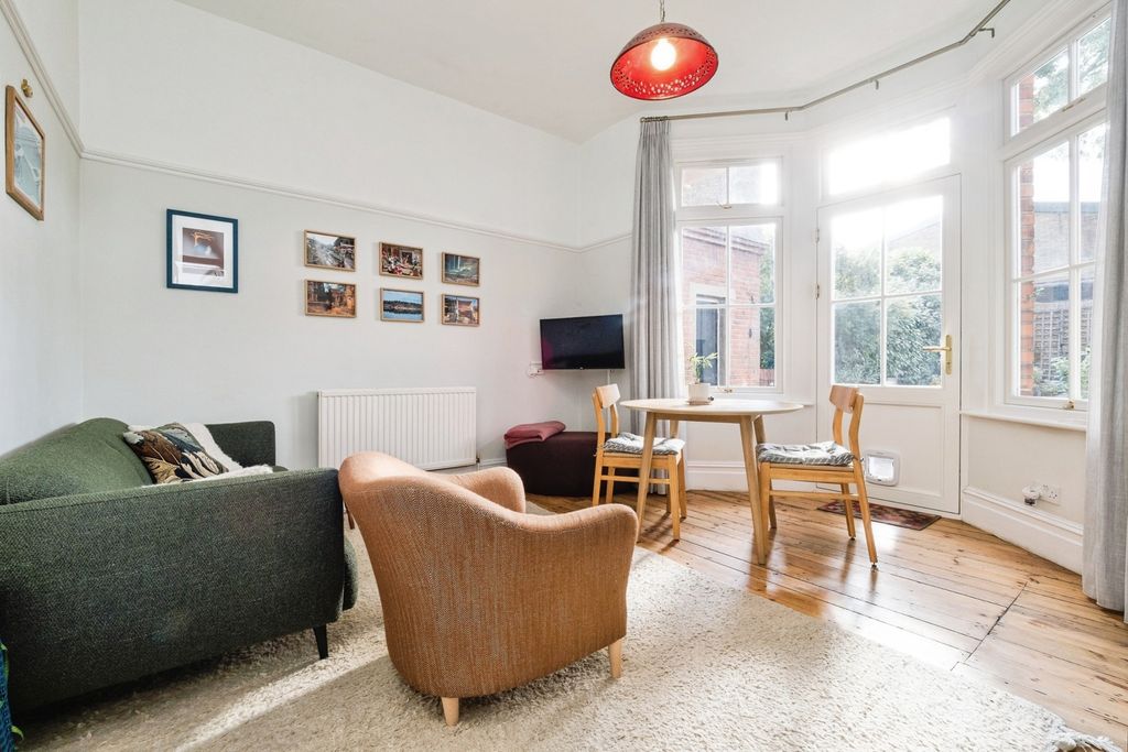 Property photo 2 of 14 Pbox-Img.Jpg