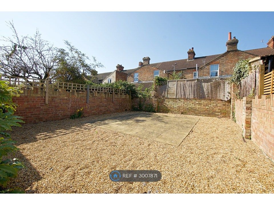Property photo 3 of 16