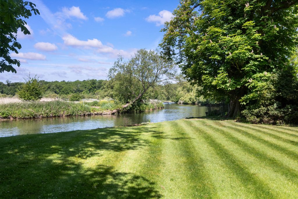 Additional image 20 of 7 bed detached house for saleTiddington Road, Stratford-Upon-Avon CV37