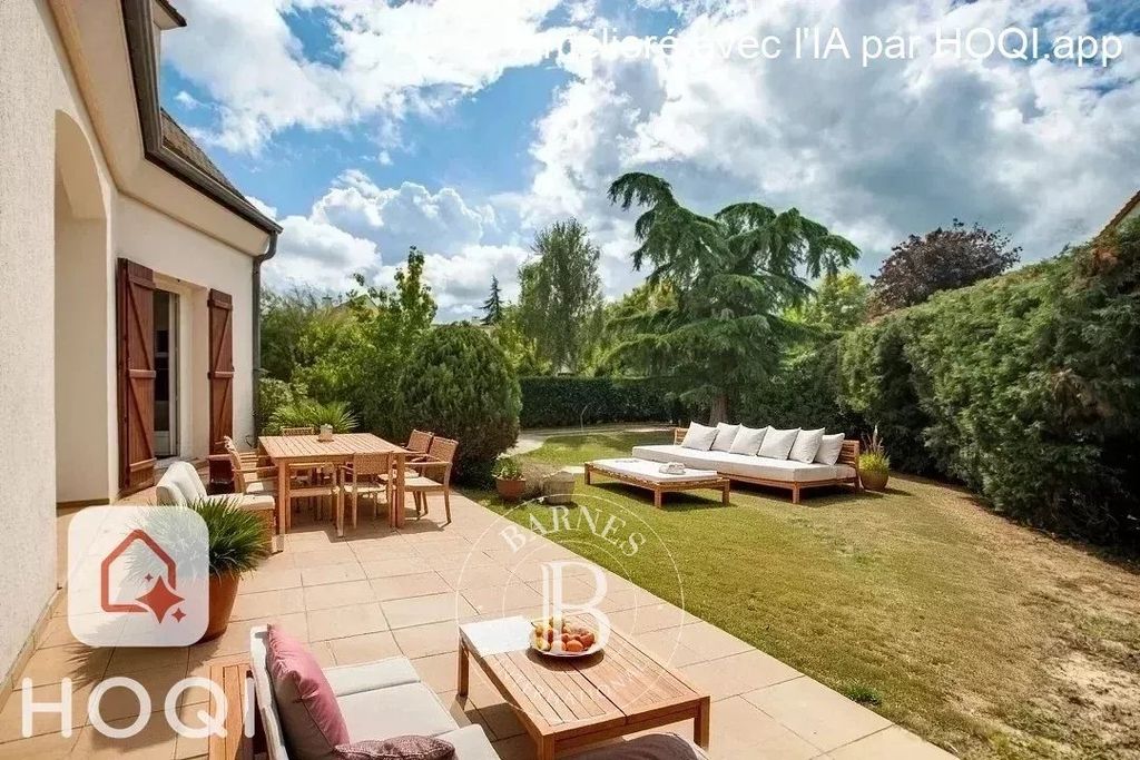 Property photo 2 of 19