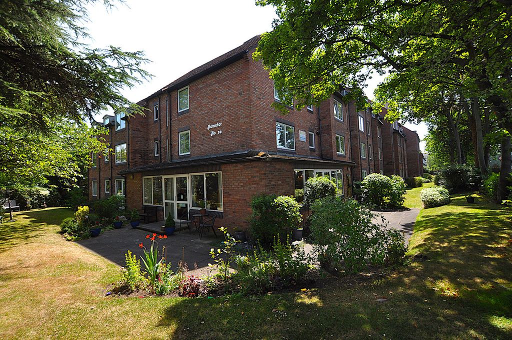 Property photo 1 of 13
