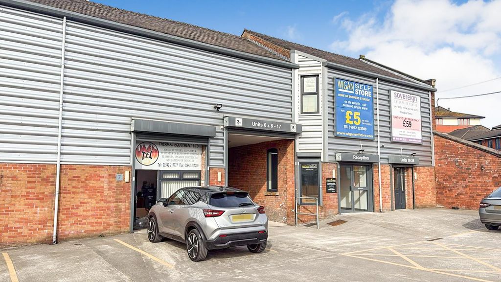 Property photo 1 of 11 A77Ef44d-006E-43c6-Bbf0-B21993F61306.Jpg