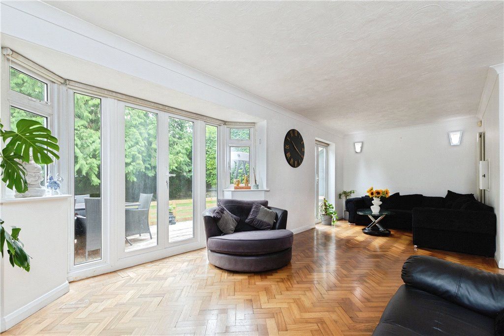 Property photo 2 of 17 Picture No. 03