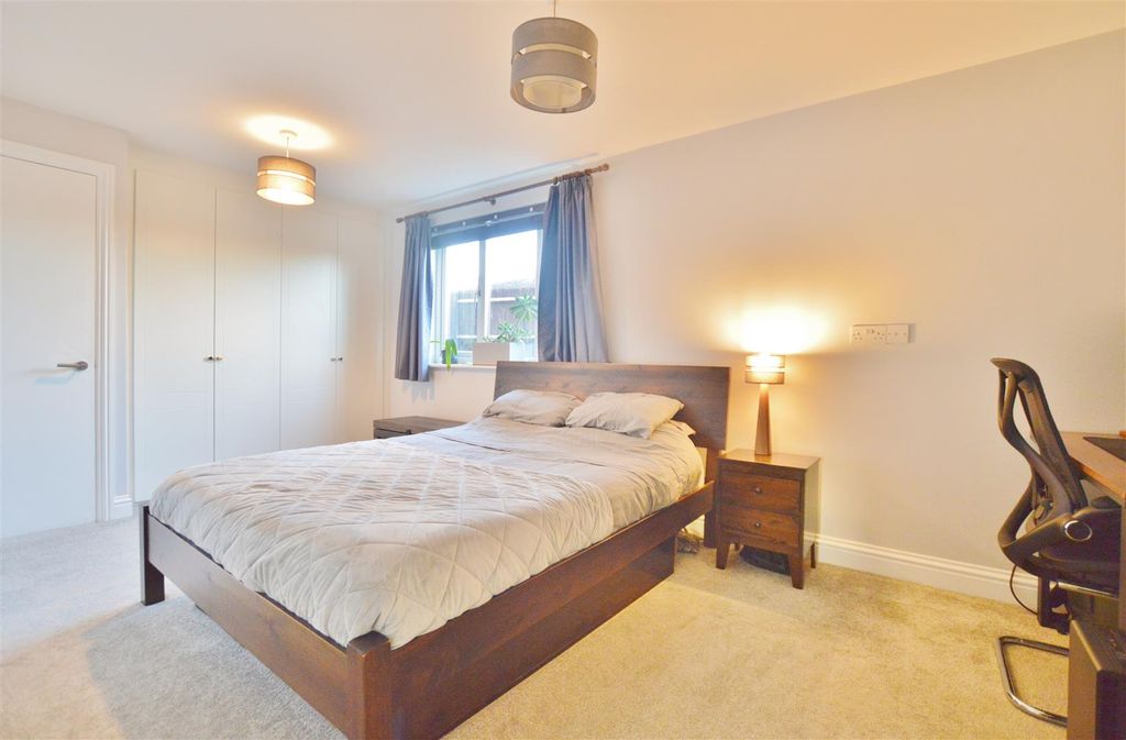 Property photo 2 of 8 Dsc_0566.Jpg